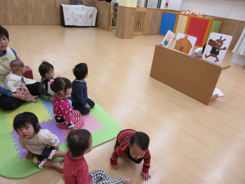 おおかみにとばされちゃうよ〜どきどき。