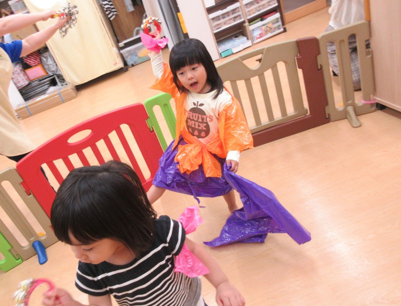 鈴をリンリン🔔オンステージ✨