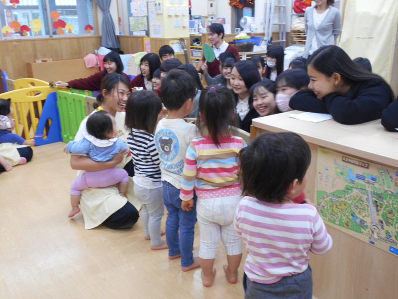 大阪市立扇町総合高校のみなさんが遊びにきてくれました♪