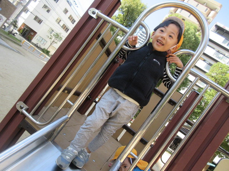 滑り台すべるよ〜🌠