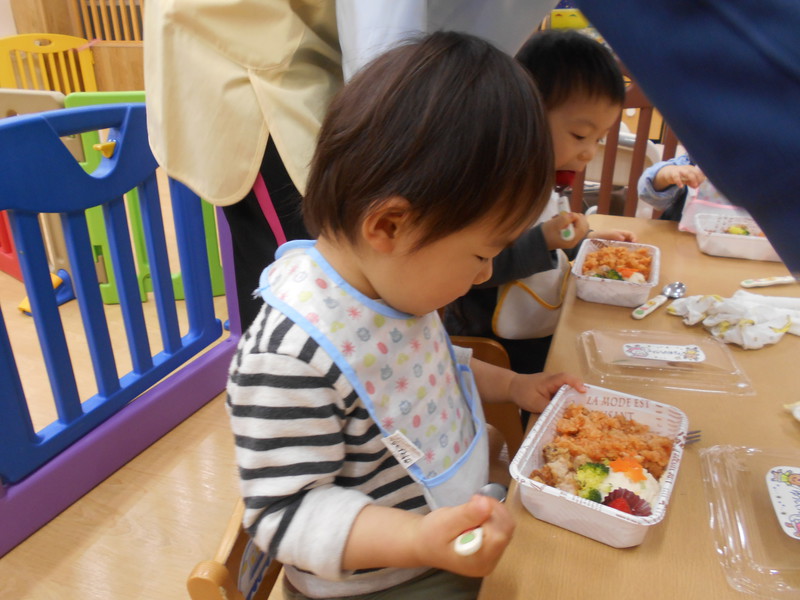 クリスマスのお弁当だよ🍗