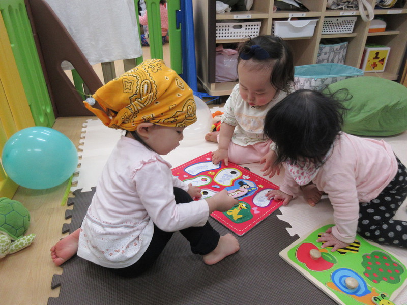 みんなで一緒にどこかな〜？？