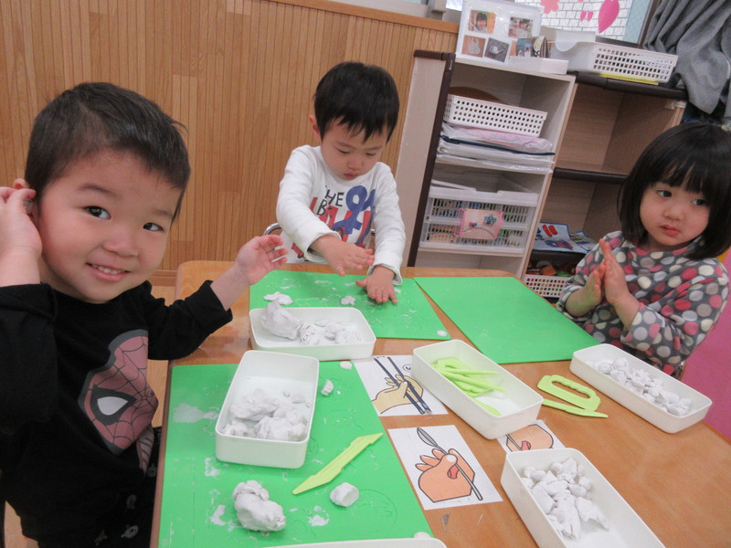 粘土たのしいね♪