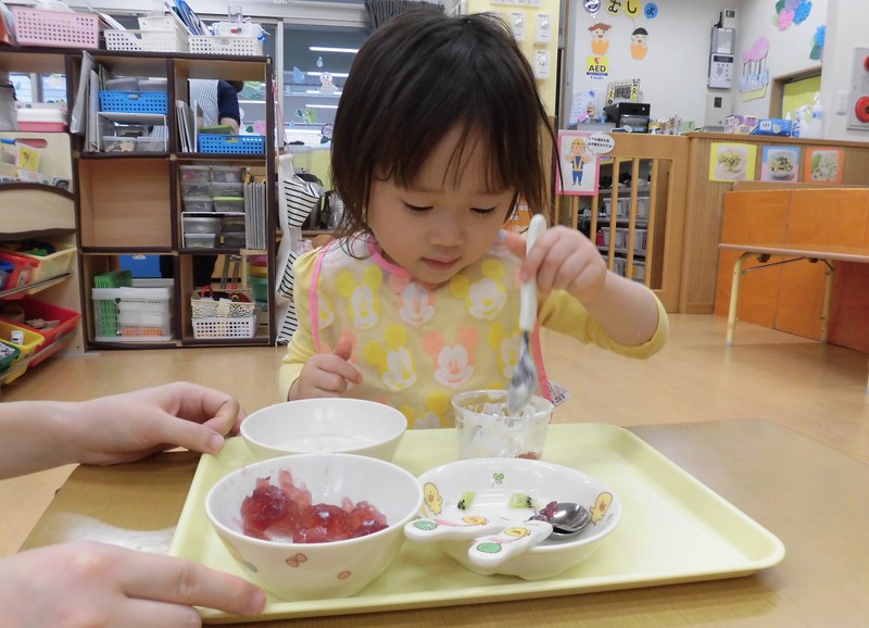 あじさいゼリーを盛り付けるよ✨