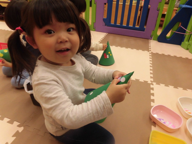 ツリーがかわいくなってきた💕