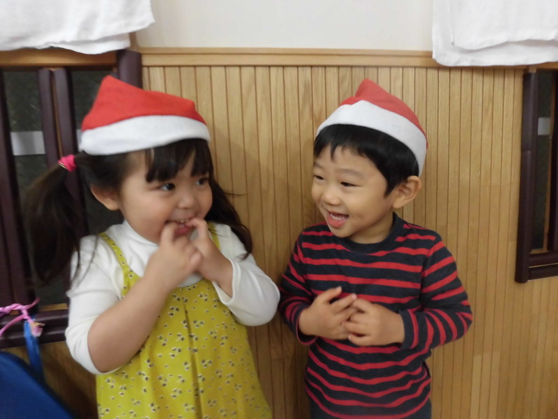 今日はサンタさんが来るんだって💕
