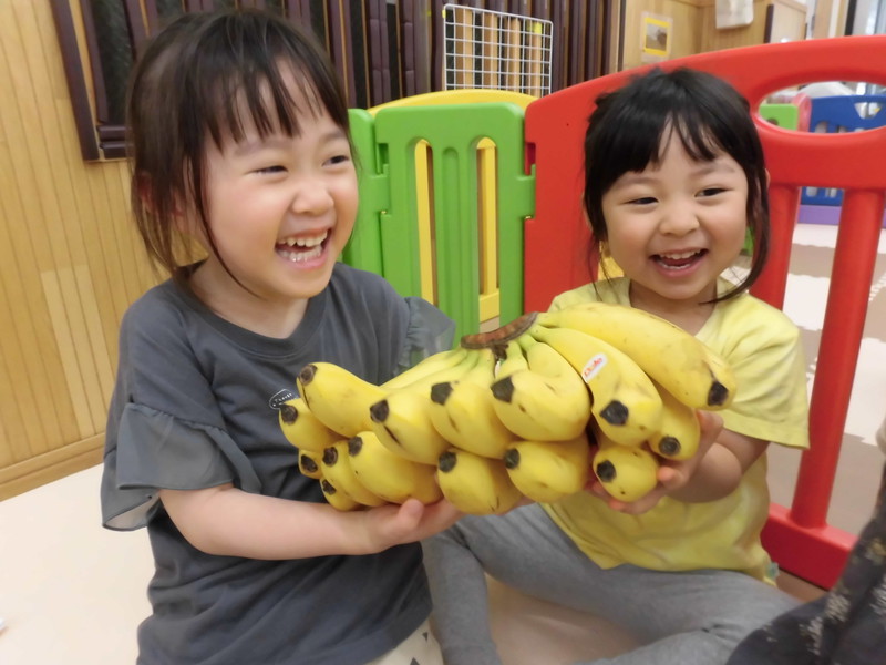 ずっしり重たいよ😊🍌