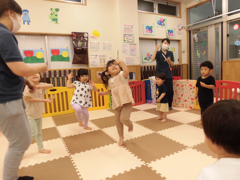 今日の給食はラーメン🍜ラーメン体操したよ❣