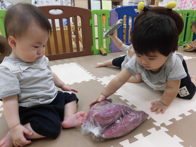 八百屋さんから届いたよ🍠