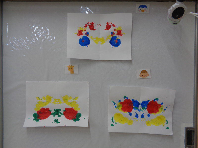 12月うさぎぱんだ組制作デカルコマニー🎨